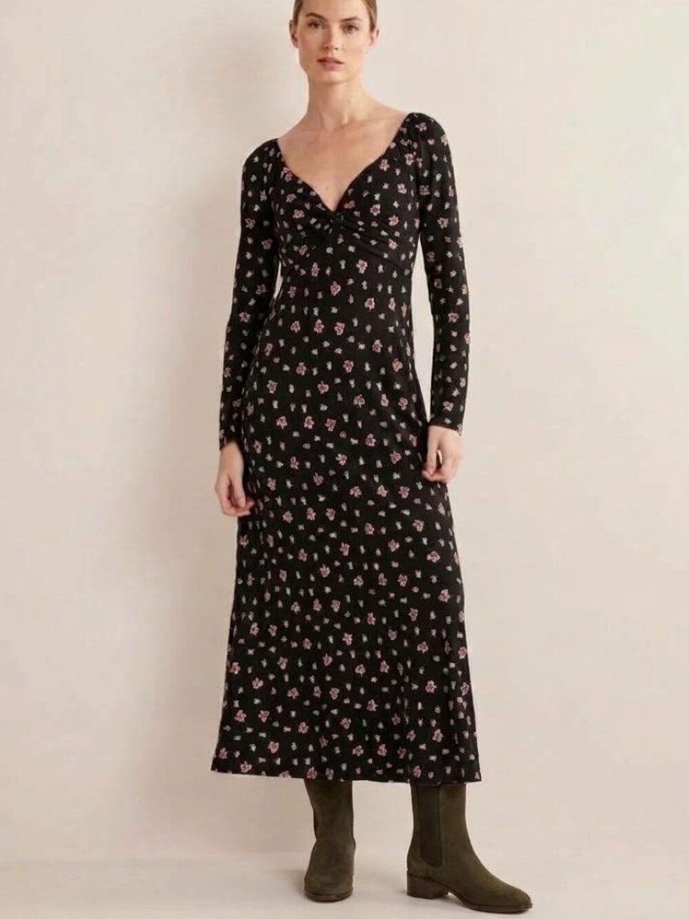 Boden Sweetheart Jersey Midi Dress in Black, Rose Pop